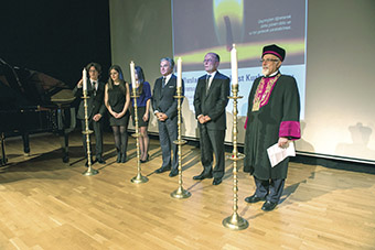 Kadir Has Üniversitesi'nde 27 Ocak 2014'te ilk kez düzenlenmiş Uluslararası Holocaust'u Anma Törenl (Foto: Alberto Modiano, Şalom Gazetesi)